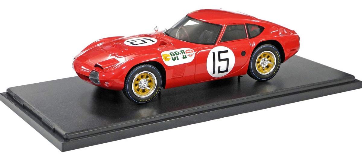 Q Model 1/24 Toyota 2000GT No. 15 Red 1966 Japanese GP Finished